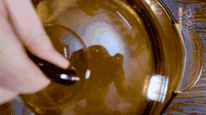 加山藥、毛豆再煮15分鐘。